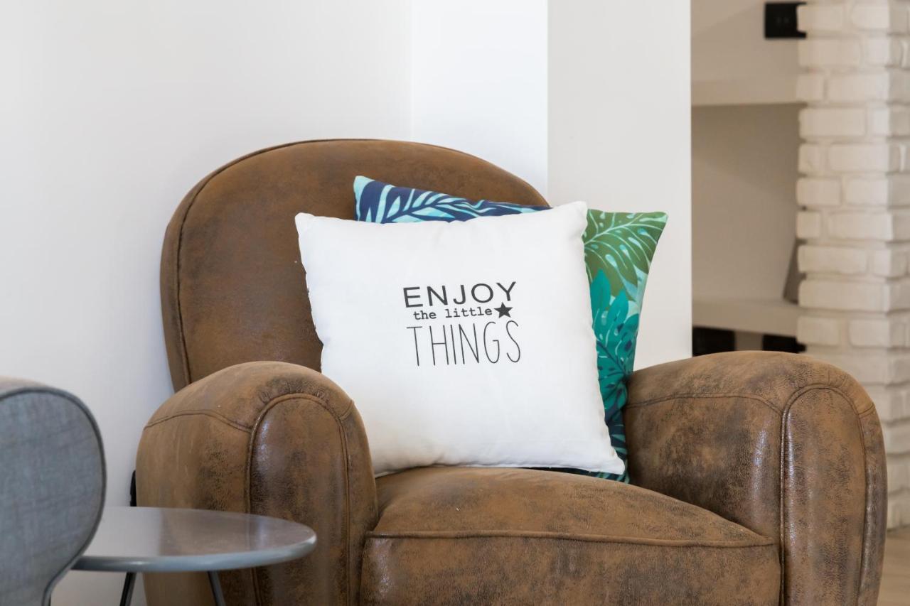 רומא Bmga L Glam Industrial 3-Bed Apartment In Termini מראה חיצוני תמונה