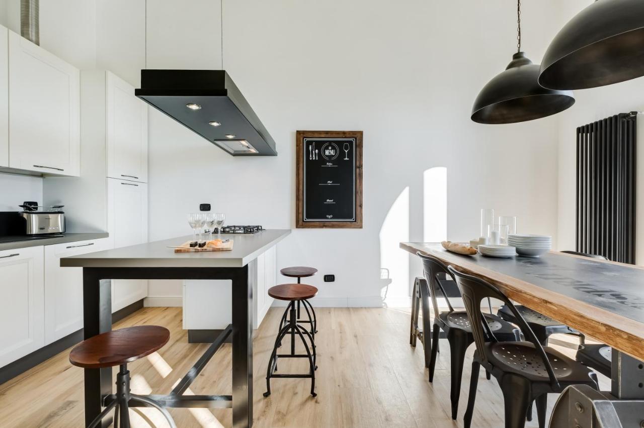 רומא Bmga L Glam Industrial 3-Bed Apartment In Termini מראה חיצוני תמונה